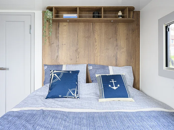 Houseboat