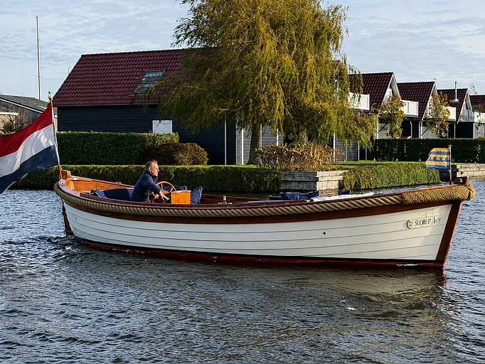 Wester Engh 810 Classic met boegschoef