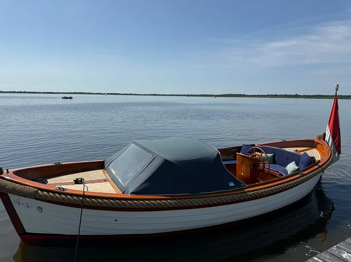 Wester Engh 810 Classic met boegschoef