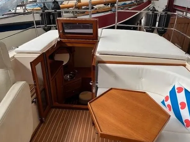 Antaris Retro 10 aft Cabin. Super compleet en in nieuw staat.