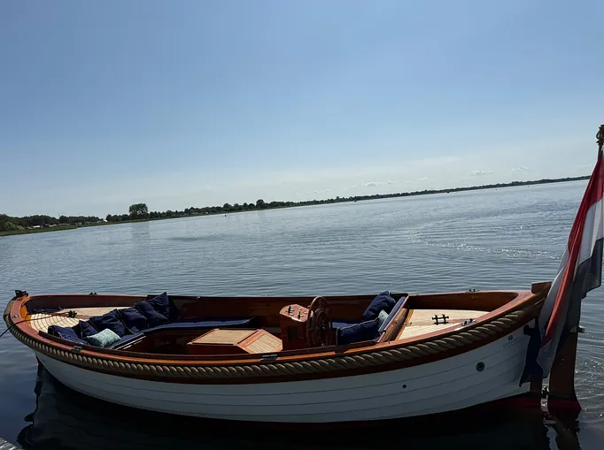 Wester Engh 810 Classic met boegschoef