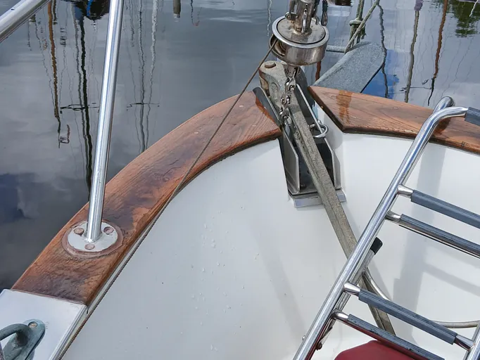Fisher 34 - Vesta