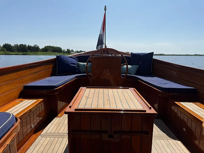Wester Engh 810 Classic met boegschoef