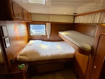 van der Valk Yachts Super Value 1490