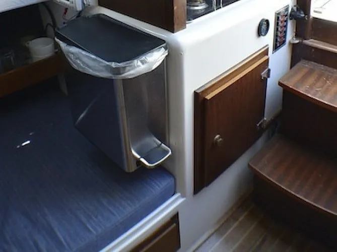 Majoni 36