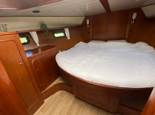 van der Valk Yachts Super Value 1490