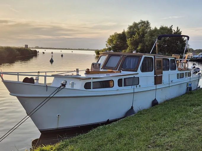 De Vries Lentsch Waddenkruiser 1380 - Volledig Gerenoveerd!