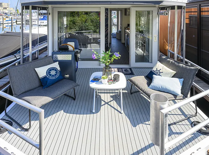 Houseboat