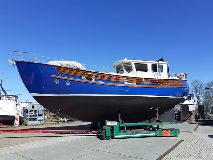 Fisher 34 - Vesta