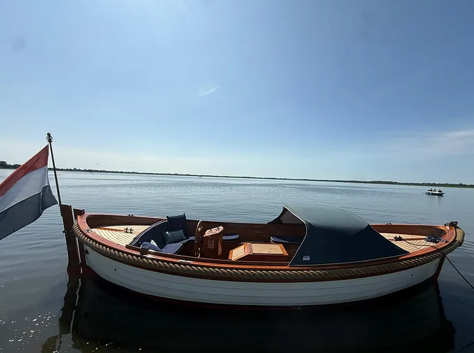 Wester Engh 810 Classic met boegschoef