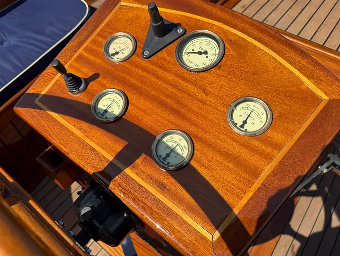 Wester Engh 810 Classic met boegschoef