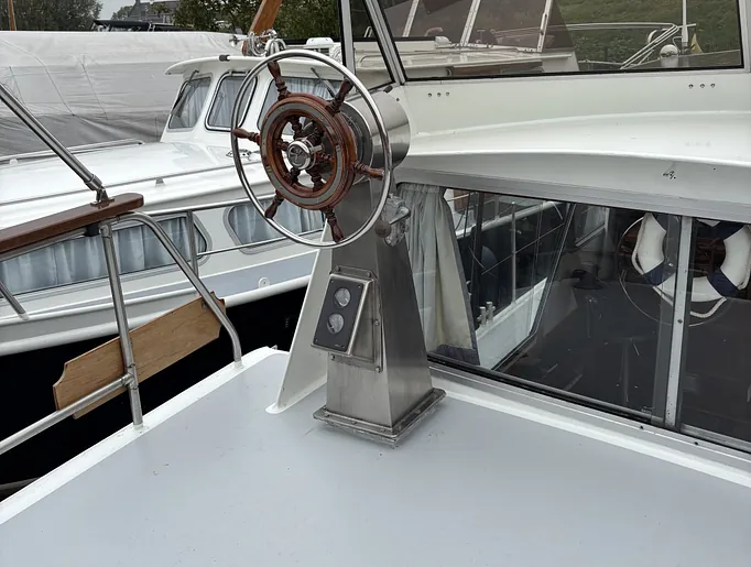 De Jong Kruiser 1100 AK